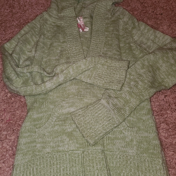 Sweater like hoodie - Picture 2 of 4